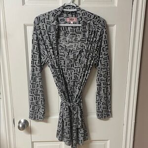 Juicy Couture three piece robe and pyjama set women’s size L